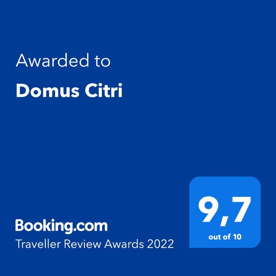 Domus Citri Bed & Breakfast Caserta Bagian luar foto