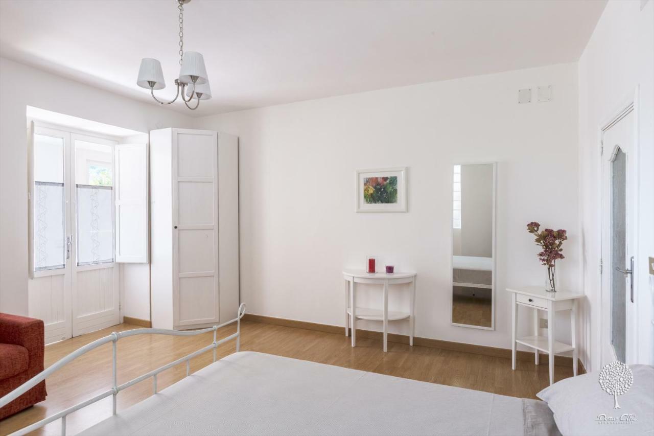 Domus Citri Bed & Breakfast Caserta Bagian luar foto